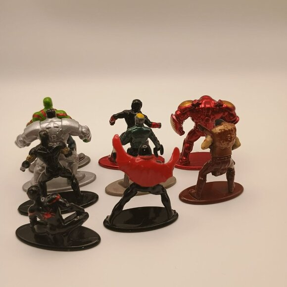 Marvel Superheroes Miniature Metal Figurine Set - Hulk Spider-Man & More - Picture 2 of 16